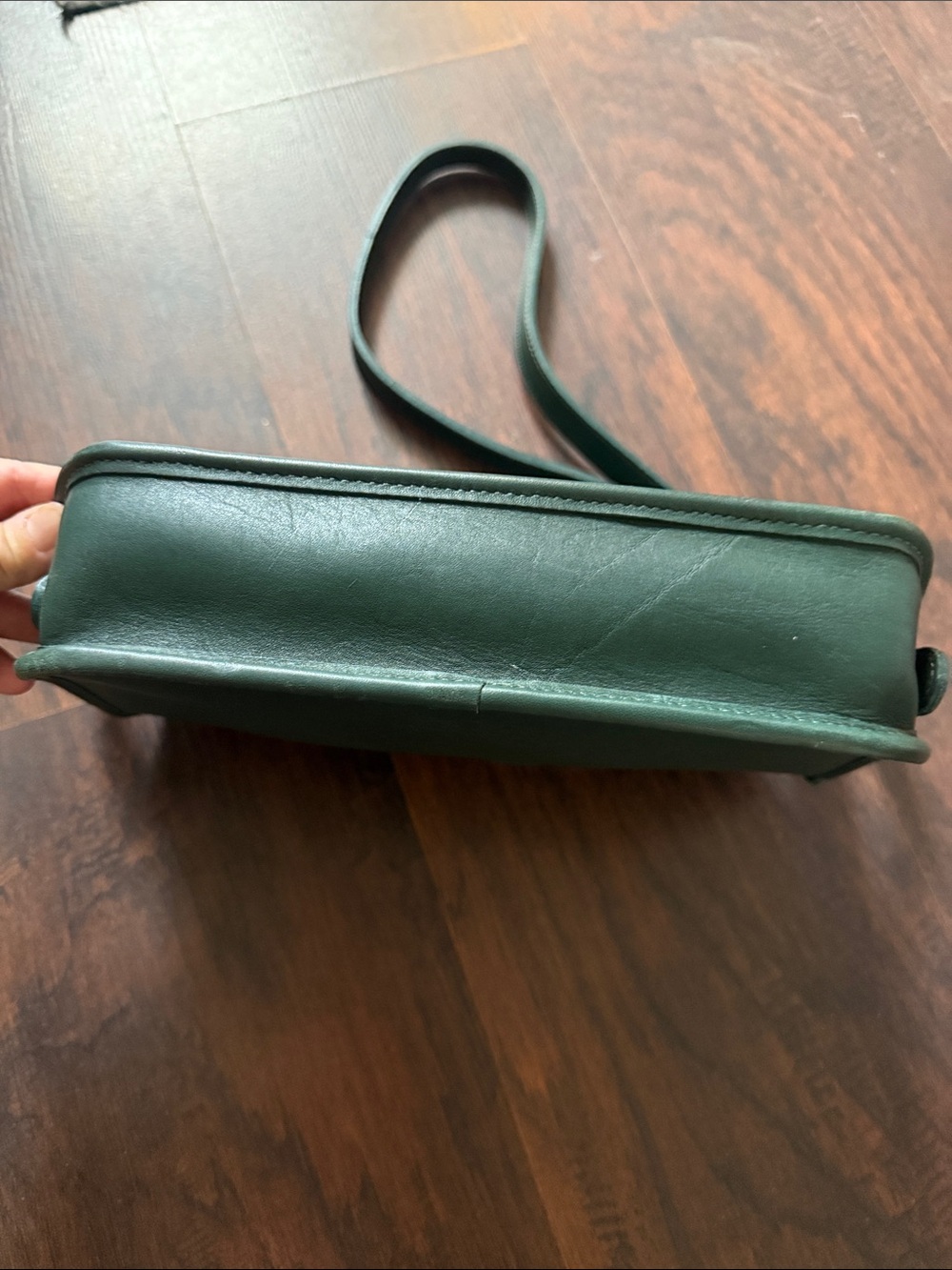 Vintage Coach Forest Green Leather Crossbody Bag - Picture 5 of 11